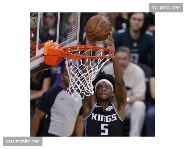 国王117-113险胜鹈鹕，福克斯关键得分锁定胜局